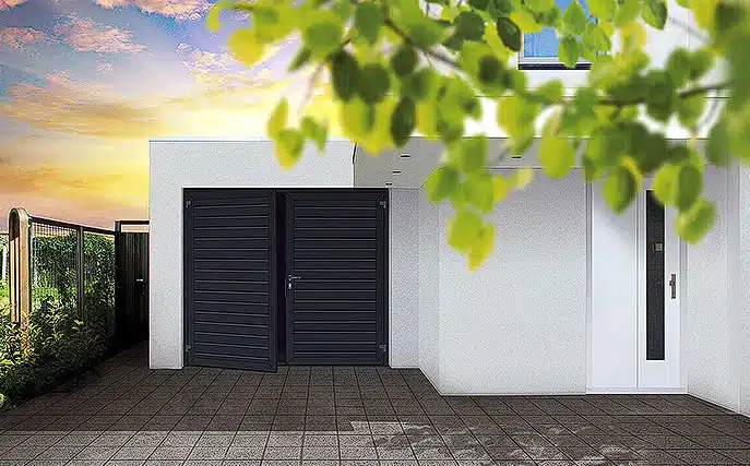 side-hinge-garage-door